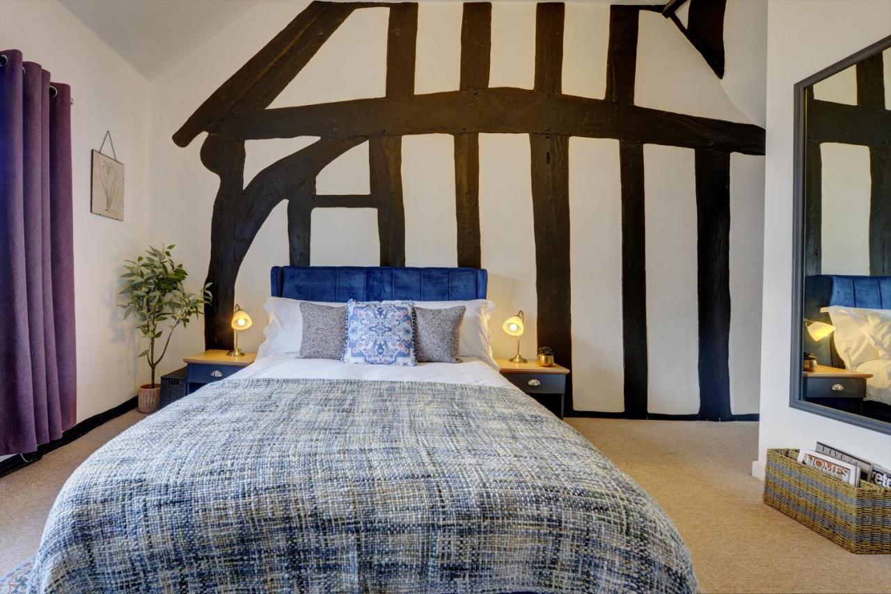 Loft Cottage By Spa Town Property - 2 Bed Tudor Retreat Near To Stratford-Upon-Avon, Warwick & Solihull Buitenkant foto