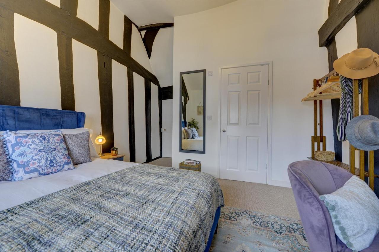 Loft Cottage By Spa Town Property - 2 Bed Tudor Retreat Near To Stratford-Upon-Avon, Warwick & Solihull Buitenkant foto