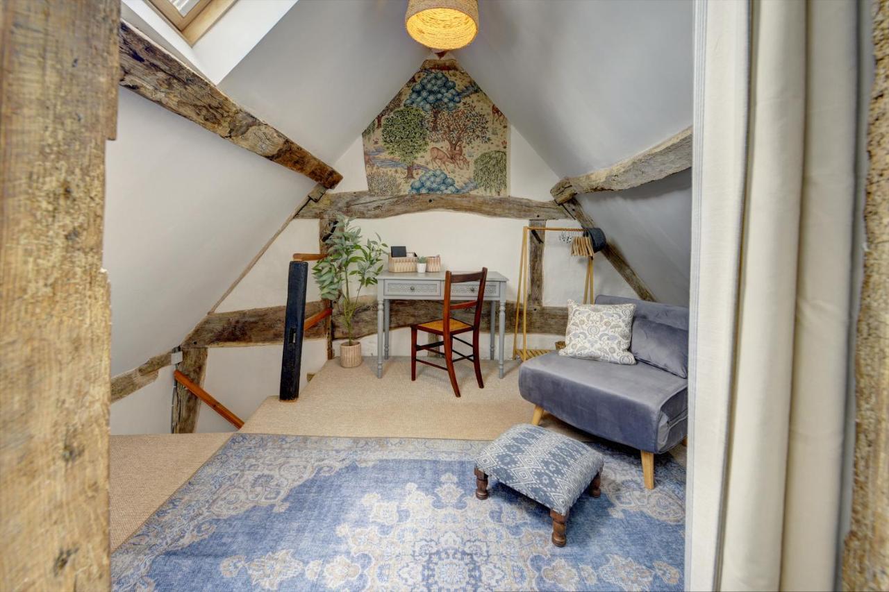 Loft Cottage By Spa Town Property - 2 Bed Tudor Retreat Near To Stratford-Upon-Avon, Warwick & Solihull Buitenkant foto