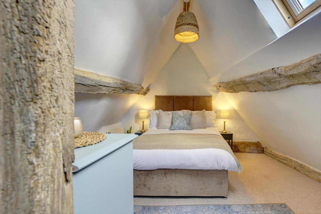 Loft Cottage By Spa Town Property - 2 Bed Tudor Retreat Near To Stratford-Upon-Avon, Warwick & Solihull Buitenkant foto