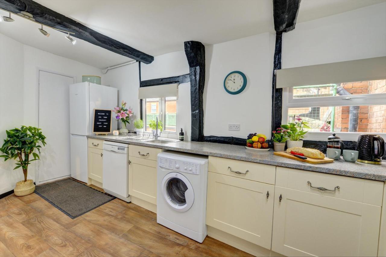 Loft Cottage By Spa Town Property - 2 Bed Tudor Retreat Near To Stratford-Upon-Avon, Warwick & Solihull Buitenkant foto